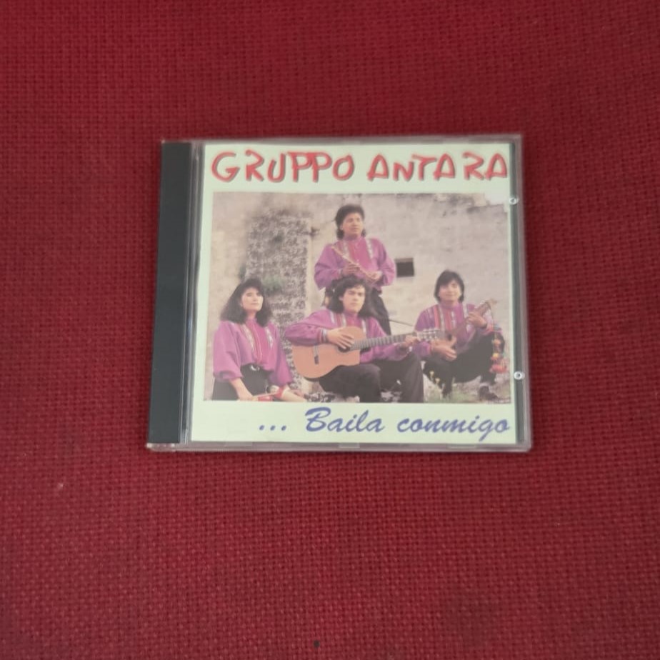 Gruppo Antara "Baila Conmigo"